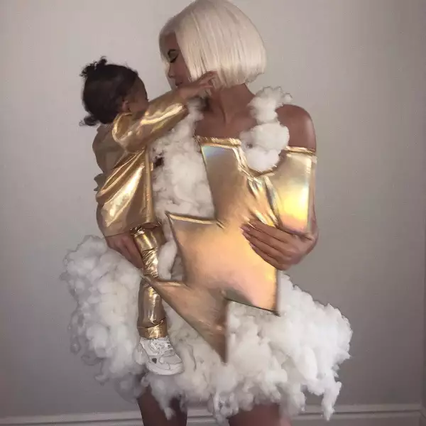 Kylie Jenner y Stormi Webster