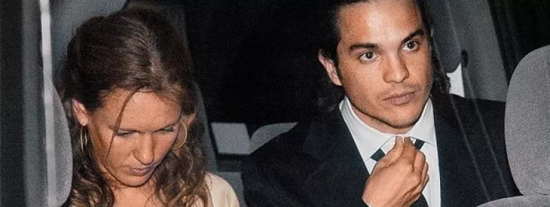 Luego de siete años de relación con Jackie Bouffier, la pareja decidió darse un break; de momento se desconocen las verdaderas causas de la separación.