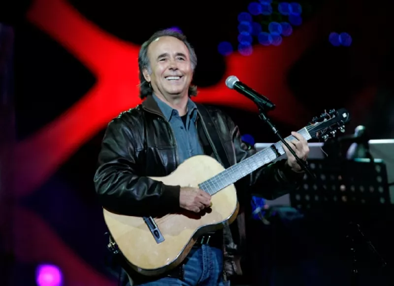 El cantante evoluciona de manera satisfactoria tras cirugía de pulmón; los médicos esperan darlo de alta en unos seis días