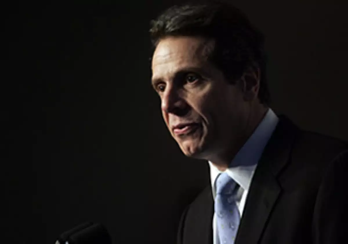 Andrew Cuomo lidera una investigación sobre la compra de Merrill Lynch en 2008. (Foto: AP)