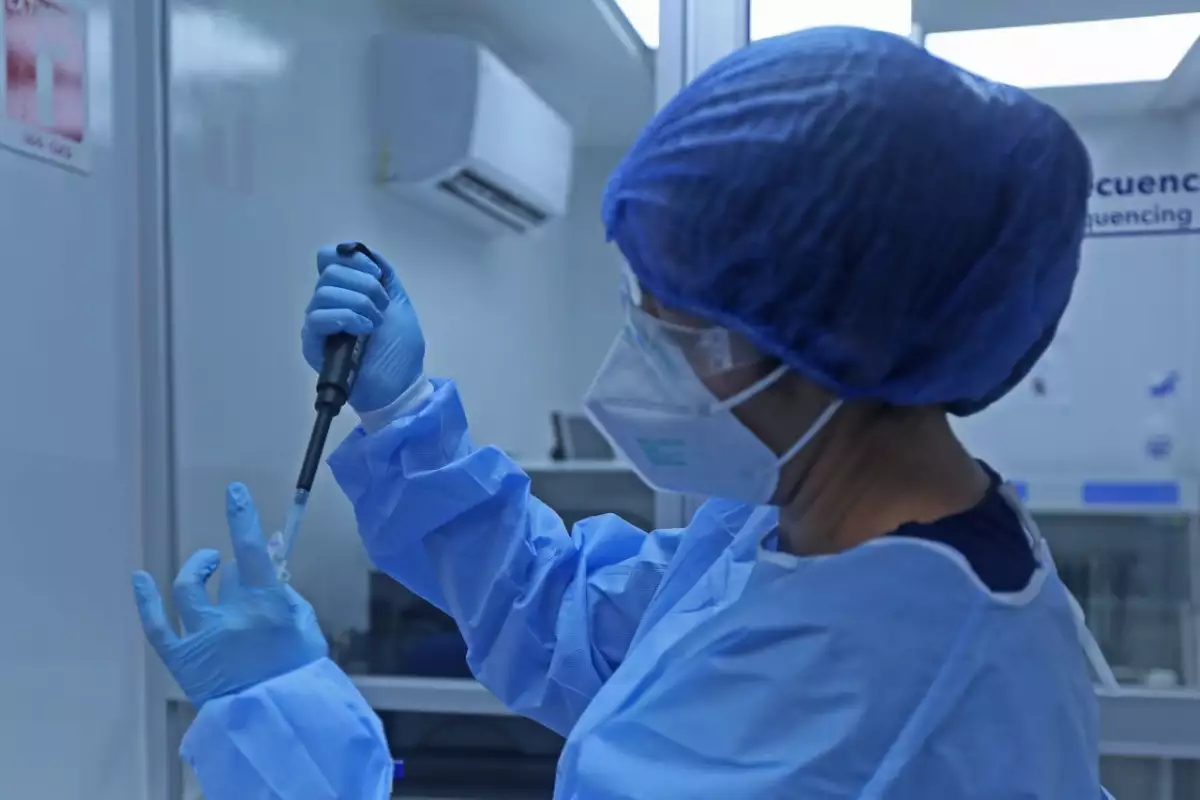 Además de detectar enfermedades, el Laboratorio de Salud Pública sería el encargado de hacer pruebas a alimentos y medicinas, así como medir el grado de contaminación de la CDMX.