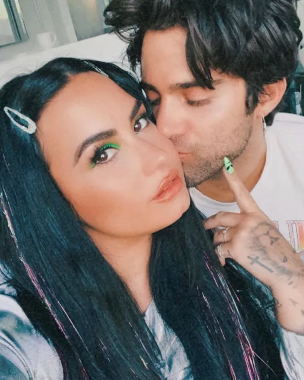 Demi Lovato y Max Ehrich