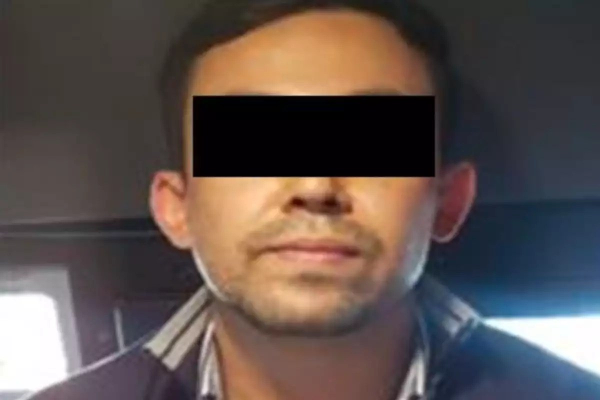 Detienen en el AICM a Óscar Antonio Álvarez González, principal operador financiero del CJNG