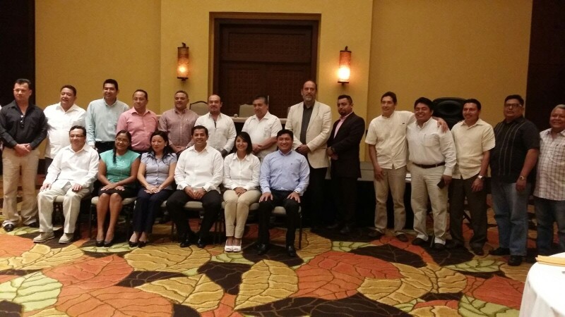 Los operadores jurídicos y académicos se dijeron en desacuerdo con las aprobaciones recientes en el Congreso de Quintana Roo por lo que proponen la desaparición de poderes.