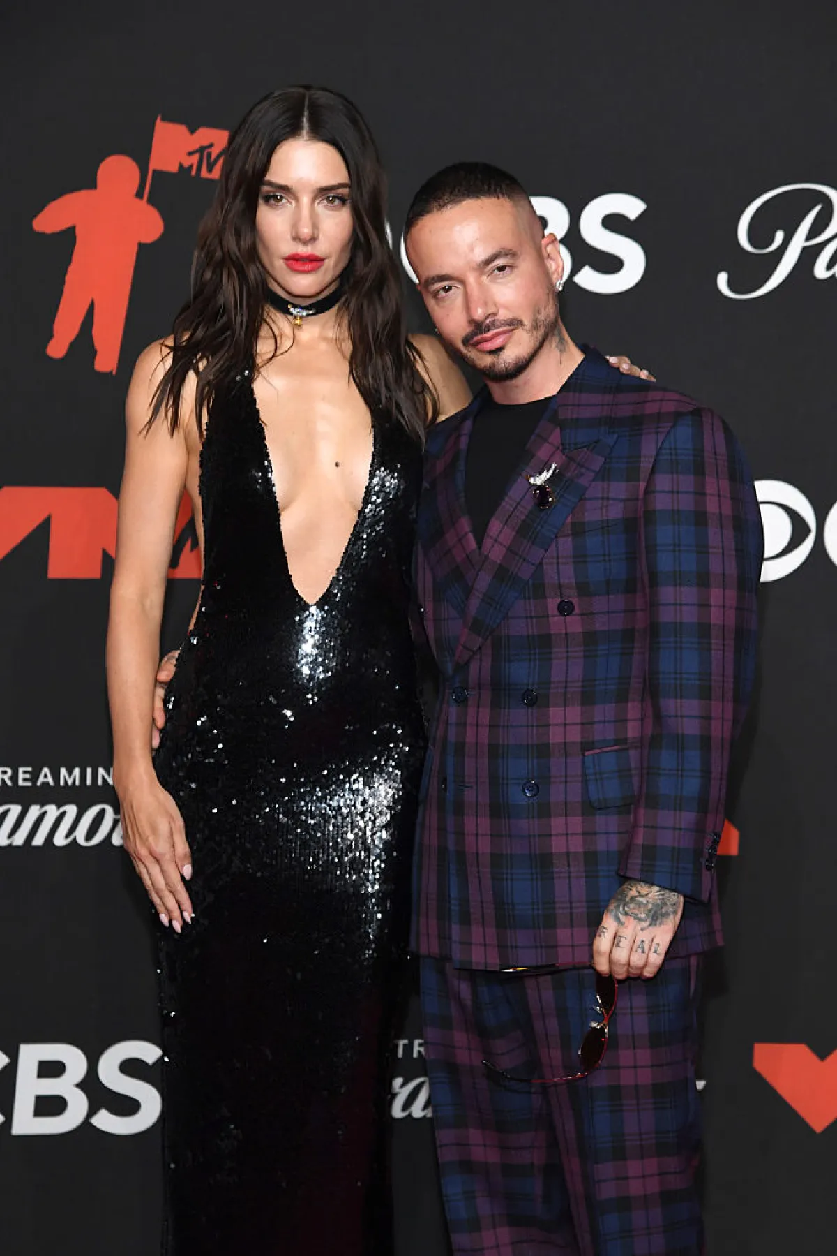 Valentina Ferrer y J Balvin