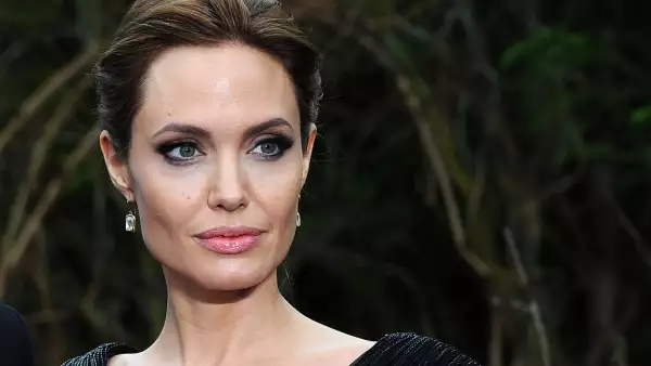 Angelina Jolie
