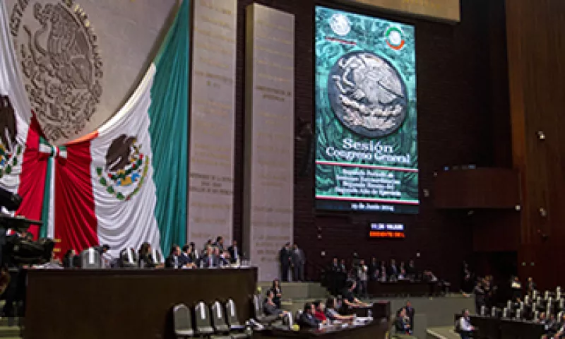 Legisladores del PRI y del PAN dicen que la aprobación de las leyes secundarias ya no parece factible en junio. (Foto: Cuartoscuro)