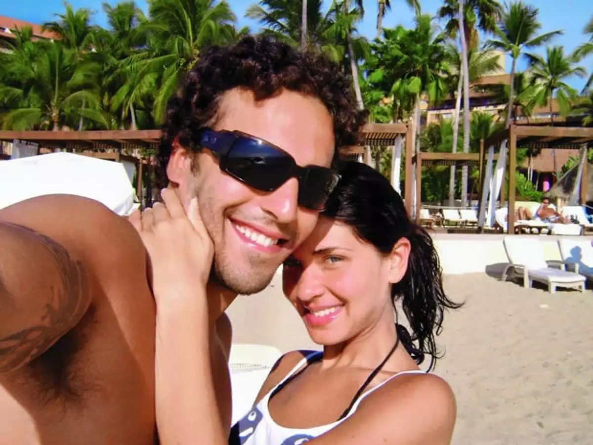 Con tres películas por estrenar, la actriz de 29 años se fue con su novio, Guto Salas,
al país sudamericano, donde disfrutó una semana romántica y tropical.