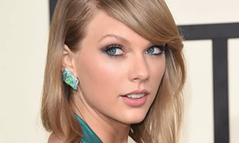 Taylor Swift es una de las celebridades con más seguidores en Twitter. (Foto: Getty Images )
