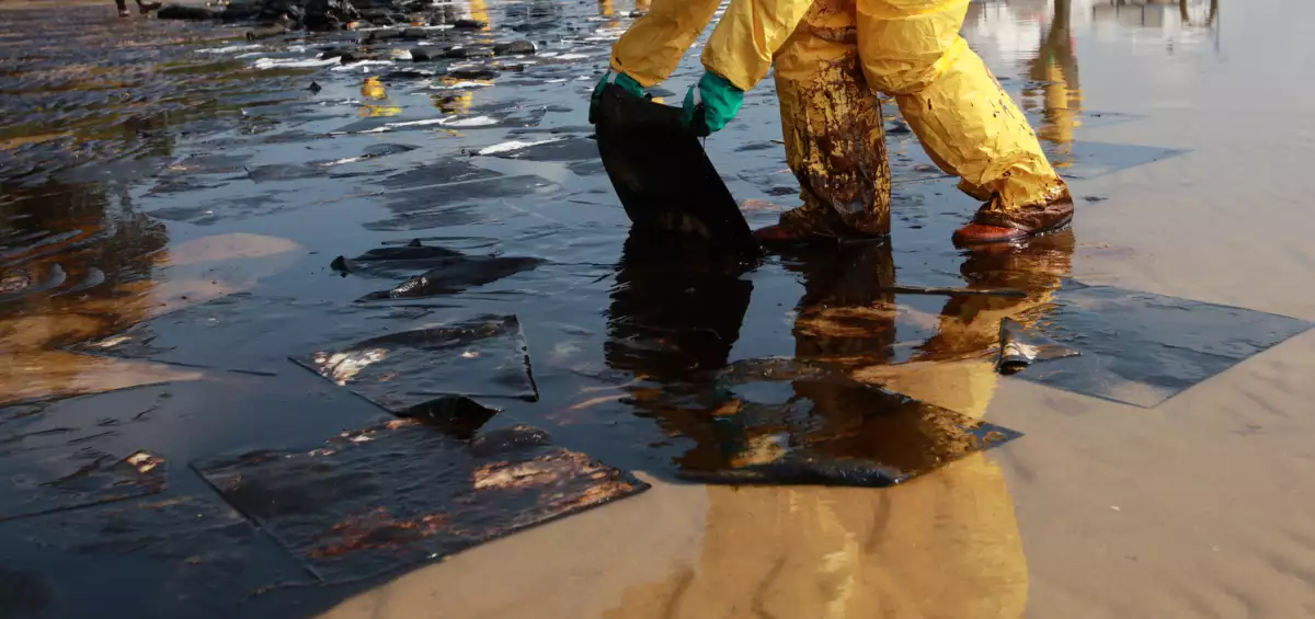 Se reporta derrame de petróleo en la costa del Mar Caribe venezolano