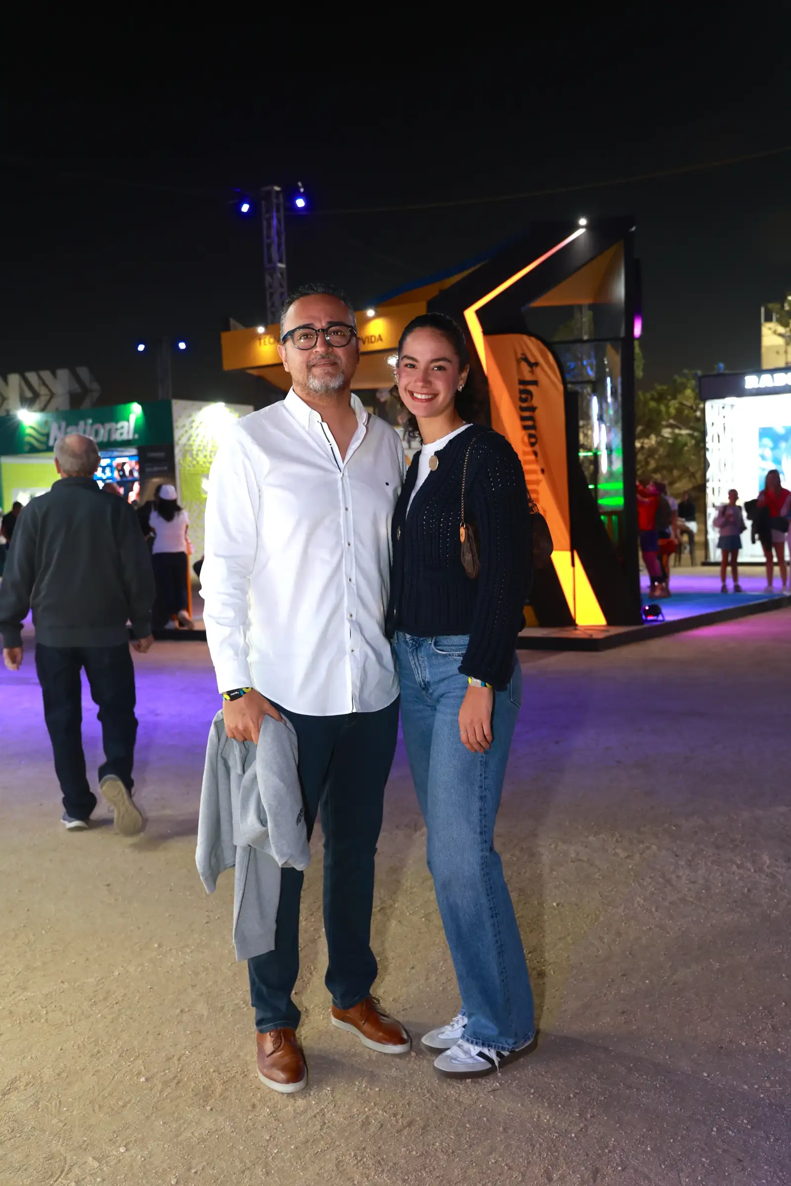 Francesco y Nicole Arzate 