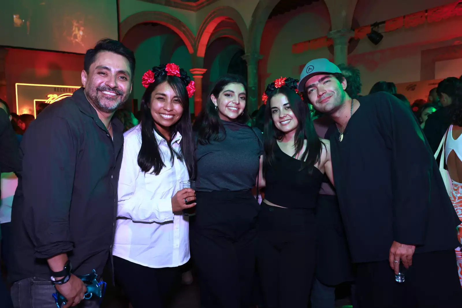 Charlie Castillo, Guadalupe Betanzos , Margarita Rodríguez , Gi