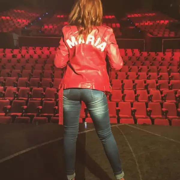 Después de dejar todo su esfuerzo y compromiso, Danna Paola se despidió con esta foto del musical HNMPL.