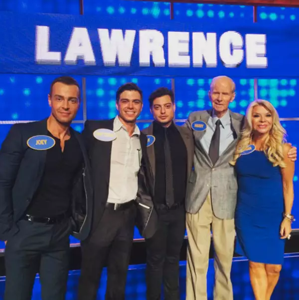 Matthew viene de una familia de actores, sin embargo, hasta ahora no ha tenido éxito.