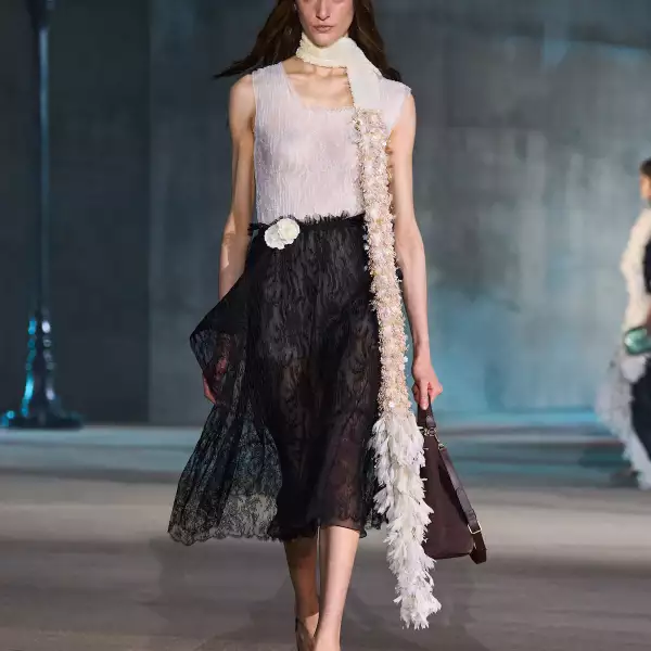 Dior Resort PO S27 058.jpg