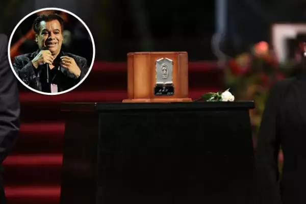 Mientras estaba el homenaje en Bellas Artes, en otras partes de la república se realizaron presentaciones especiales.