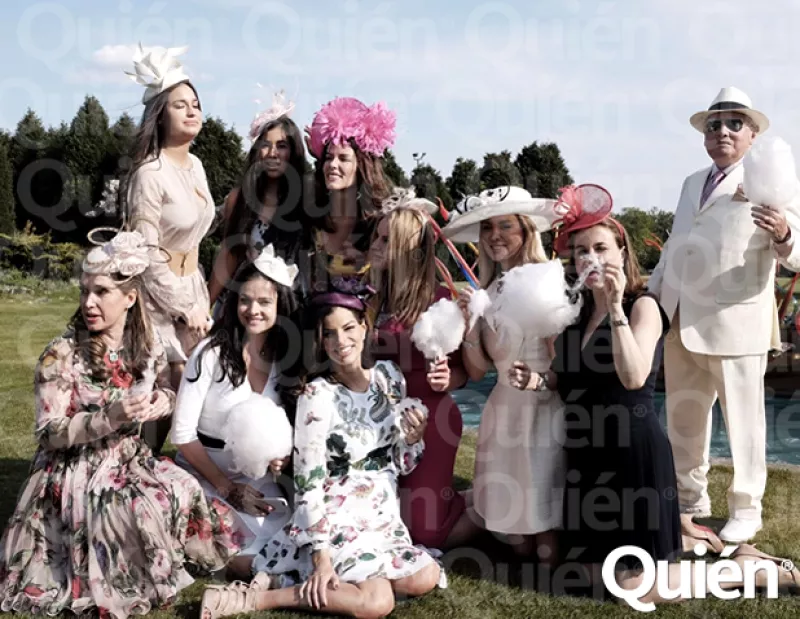 Te mostramos las imágenes y los detalles del espectacular baby shower de Amaia, la primera hija de Bárbara Coppel y Alejandro Hank, que se celebró en Inglaterra.