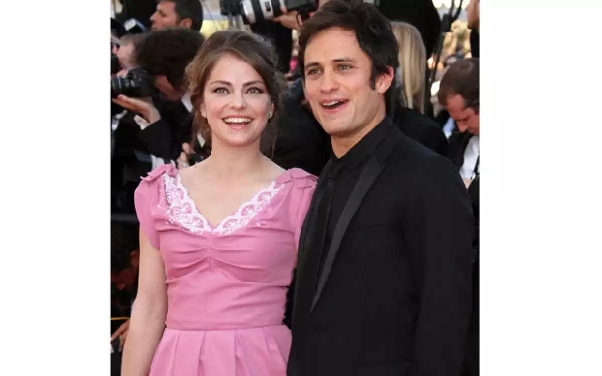 El actor hizo pública la noticia de su paternidad por medio de su cuenta de Twitter donde dijo estar muy feliz.