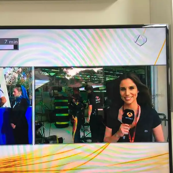 Al parecer, Javier Hernández también está muy enamorado de su novia, con quien confirmó su relación hace algunas semanas.