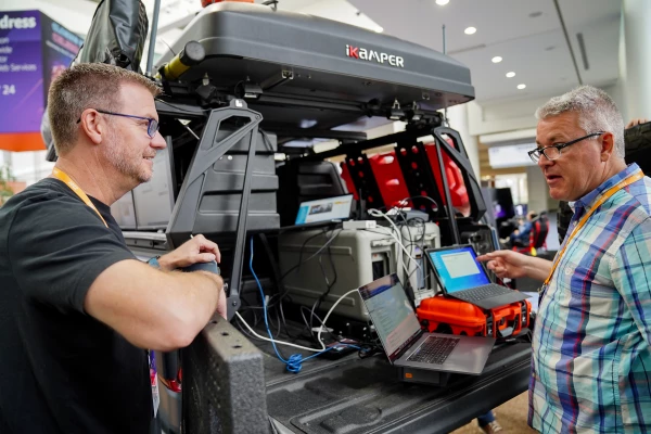 The cloud helps mitigate the impacts of natural disasters jeep cloud