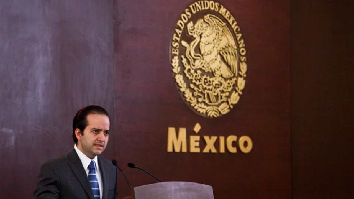alejandro poire, vocero del gobierno mexicano