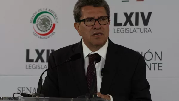 Ricardo Monreal, coordinador del grupo parlamentario de Morena ofreció conferencia de prensa en la Cámara de Senadores durante la sesión Ordinaria.