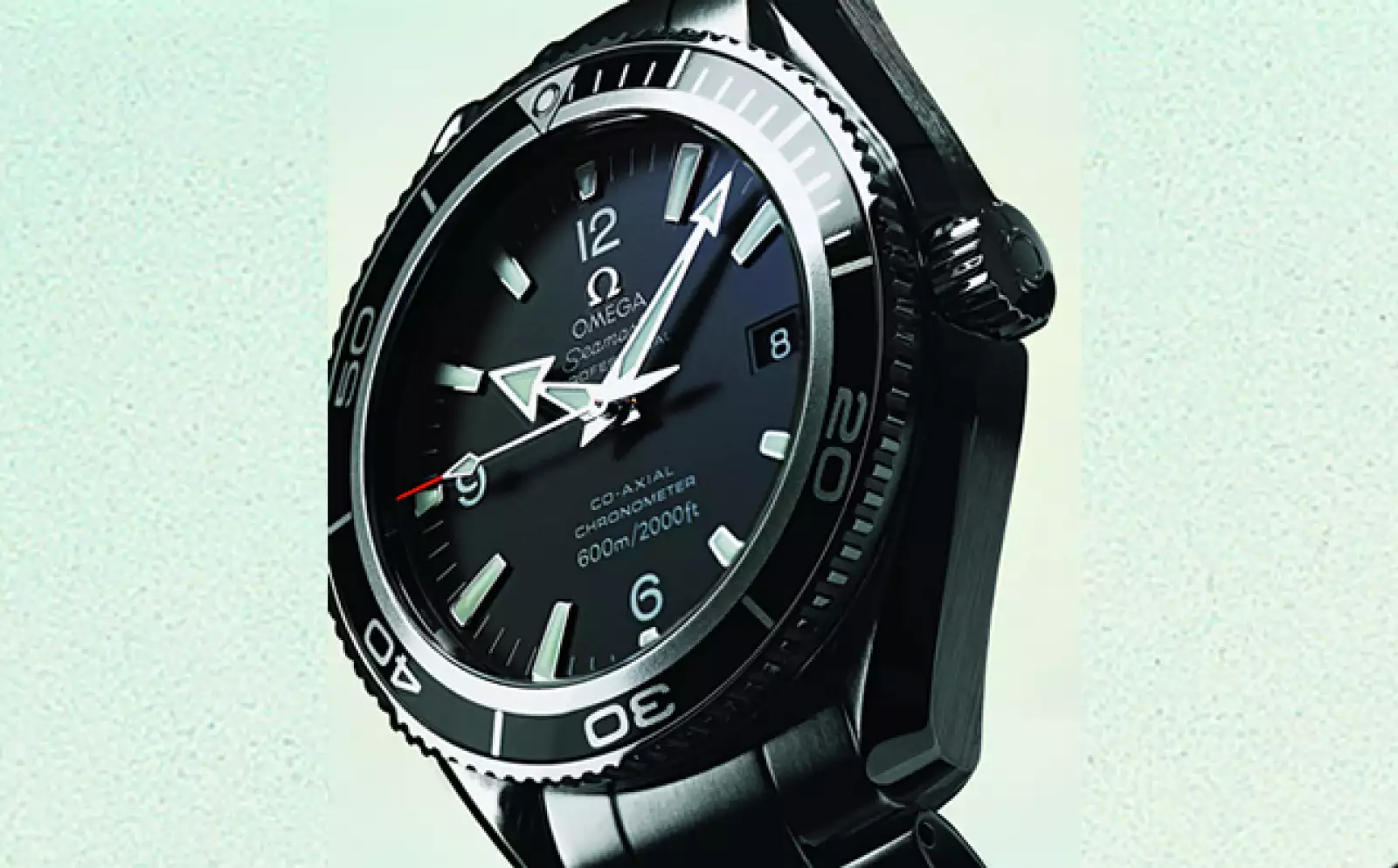 Con el actor Daniel Craig en Casino Royale (2006), James Bond se reinventó y llevó en la muñeca un reloj de gran tamaño, aunque no poseía ningún dispositivo.