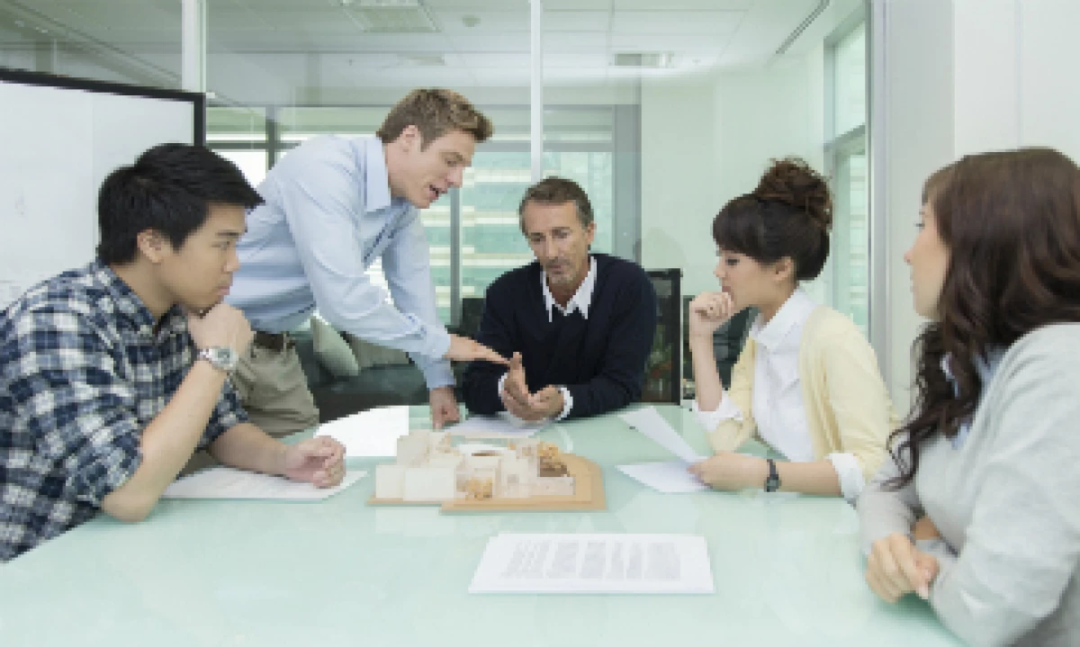 Las empresas desconocen que pueden estar perdiendo alrededor de 15,000 pesos por hora improductiva de junta. (Foto: iStock by Getty Images)