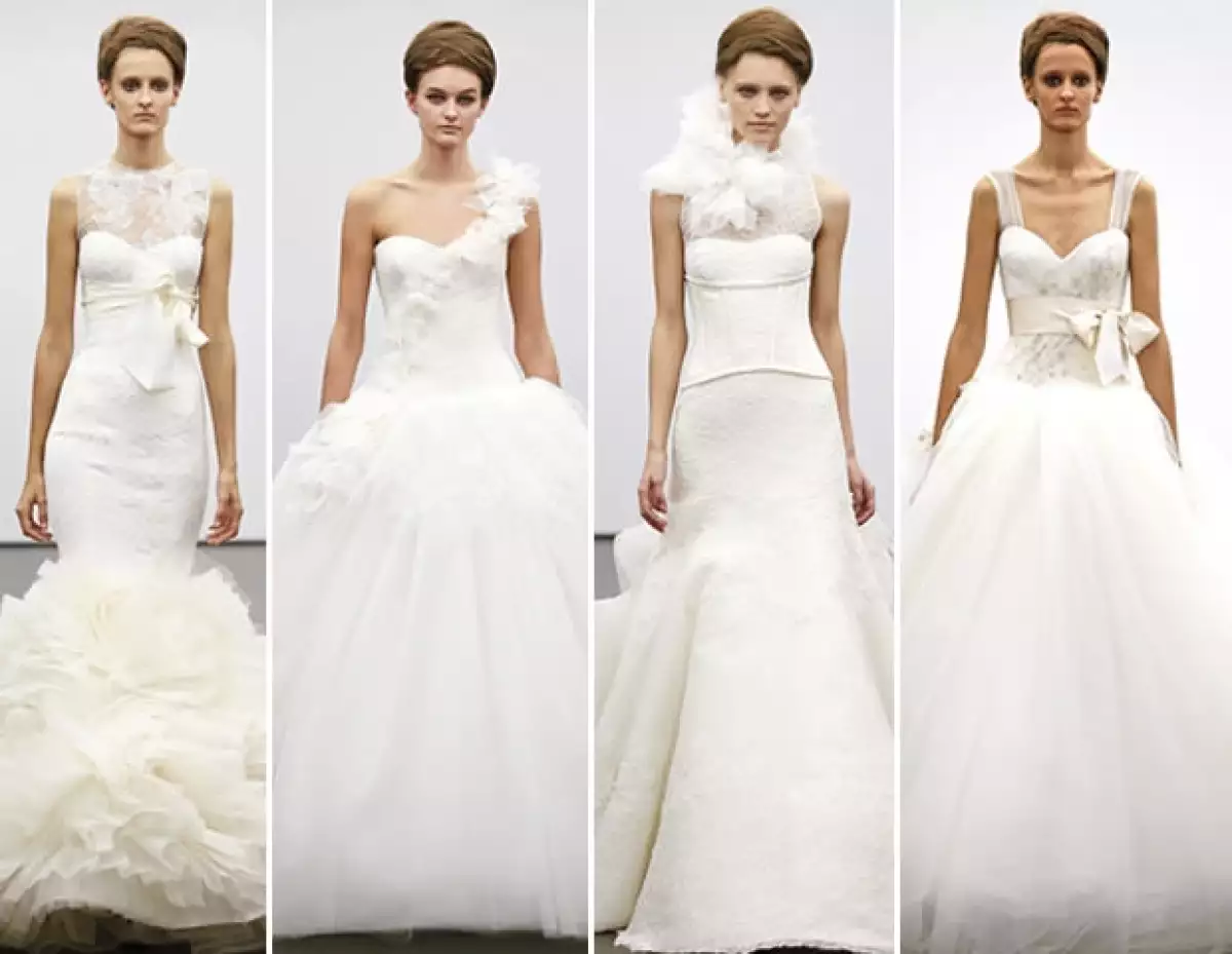 Mangas largas, encaje, bandas en la cabeza y una silueta muy femenina son algunas de las tendencias en vestidos de novia que se proponen para Otoño-Invierno 2013.