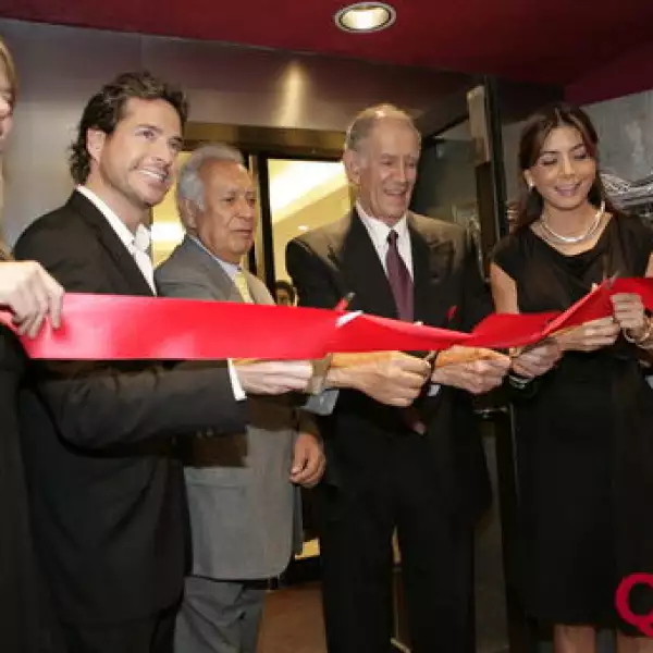 Víctor Noriega, Mariano Piña, Ricardo Legorreta, Patricia Manterola, Carlota Creel