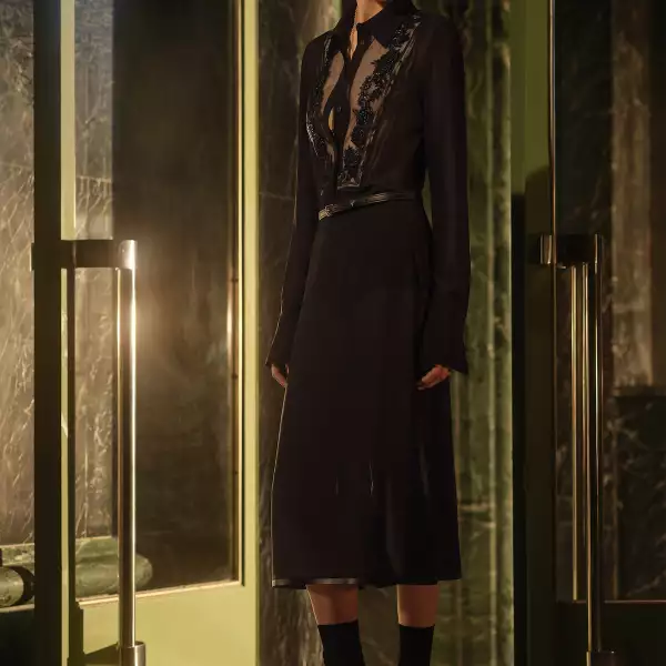 Fendi Resort PO S27 010.jpg