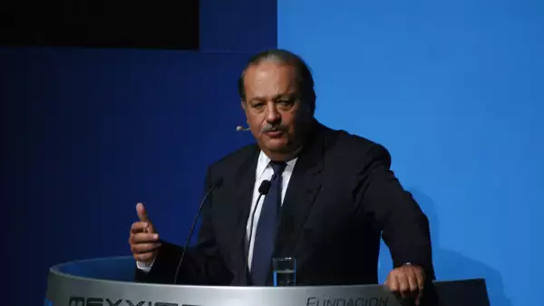 AMX cerró con ganancia de 0.95% este lunes en la BMV