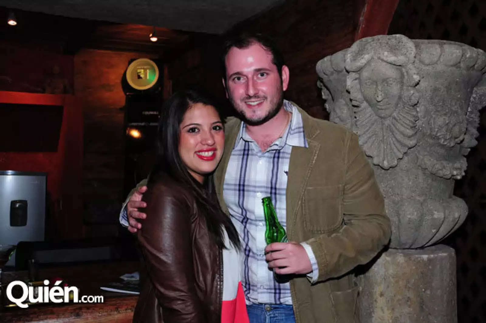 Natalia Navarro,Esteban Lemus