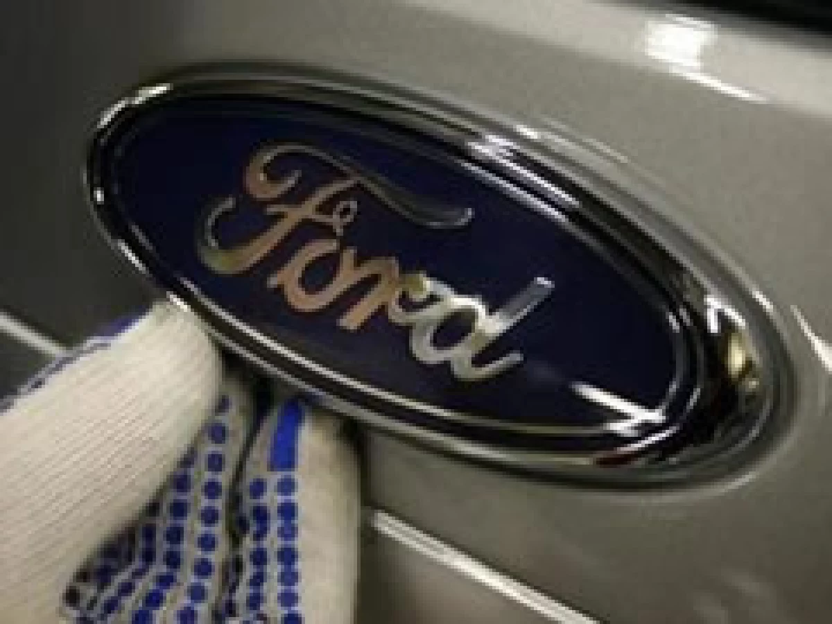 Ford registró una fuerte baja en sus ventas en EU durante todo el 2008. (Foto: Archivo)