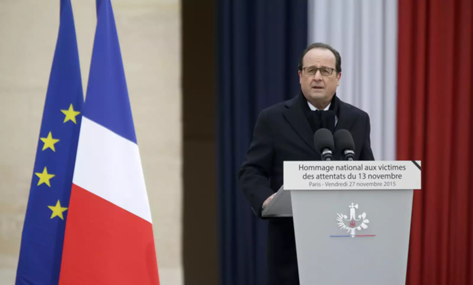 "Tras haber enterrado a los muertos, tendremos que reparar a los vivos", dijo el mandatario francés, Francois Hollande.