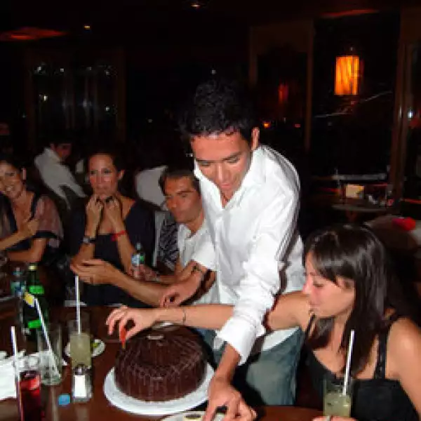 Manolo Caro, Regina Cinta