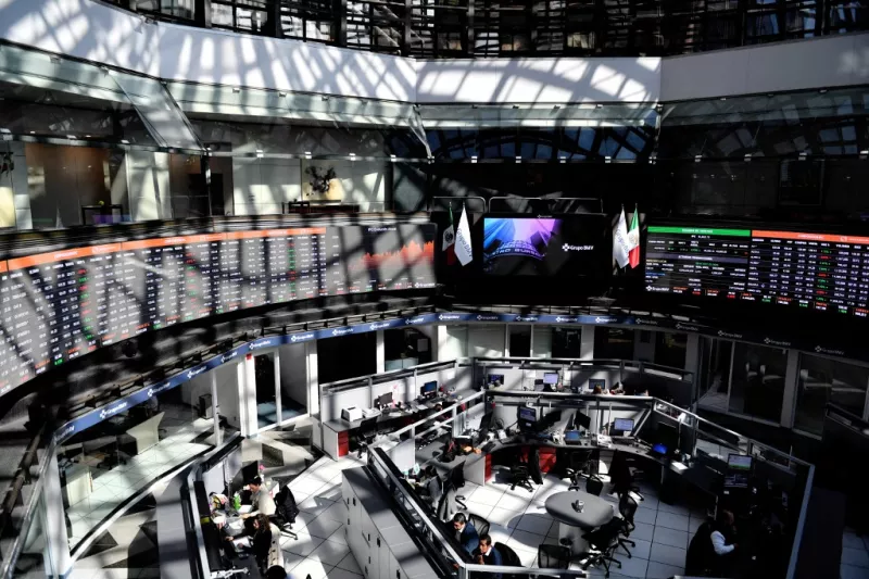 BBVA coloca deuda por 13,500 mdp en la bolsa mexicana de valores