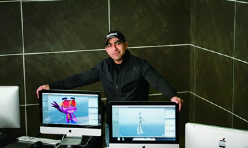 Andrés Reyes, de 33 años, fundó Boxel en el año 2000; ofrece animación a bajo costo y las productoras estadounidenses ya se fijaron en él. (Foto: Eduardo Regules)