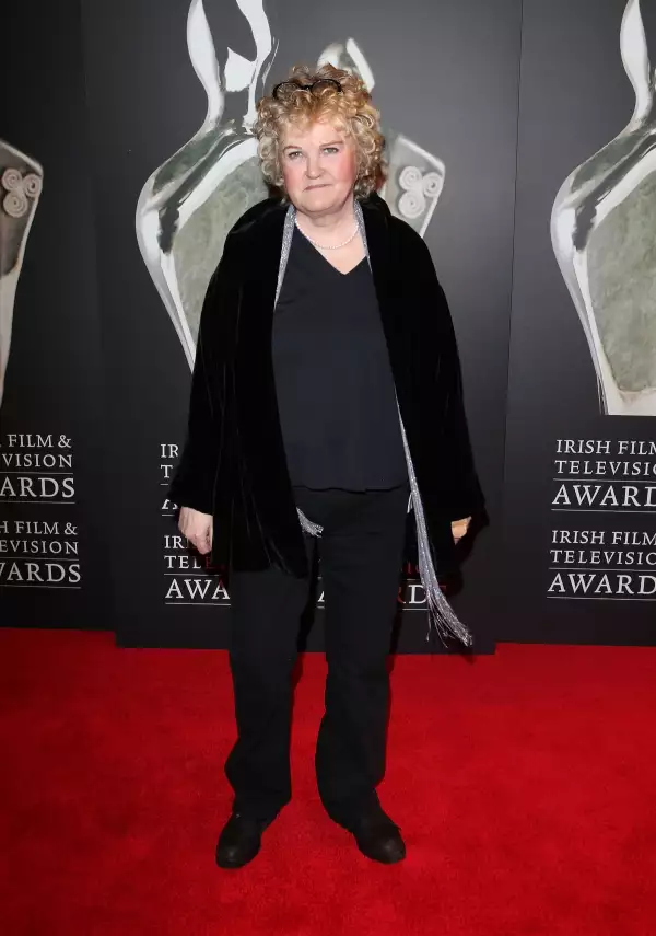 muere-Brenda-Fricker-senora-palomas-mi-pobre-angelito