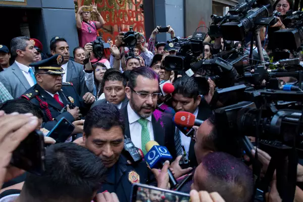 Mujeres marcharon tras la denuncia contra policías por violación