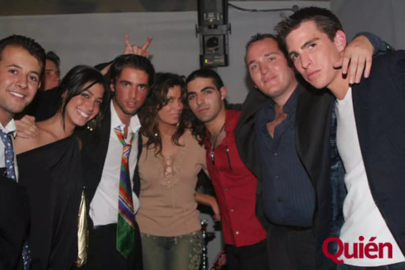 Rodrigo de la Torre, Fernanda Polín, Carlos Girón, Claudia Reta, Sergio, Rodrigo Sepulveda, Julio Azcarraga