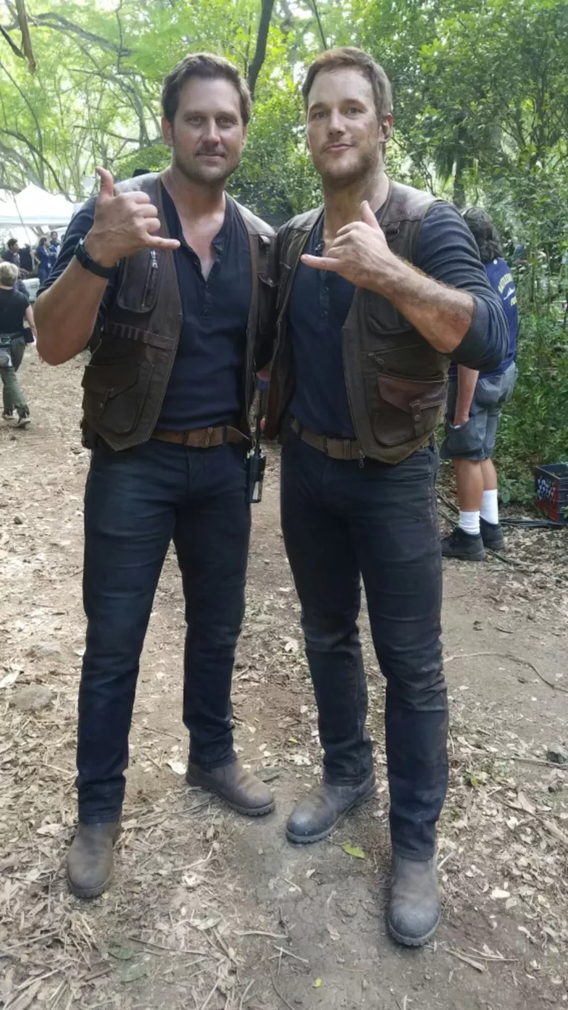 chris-pratt-doble-Tony-McFarr.jpg
