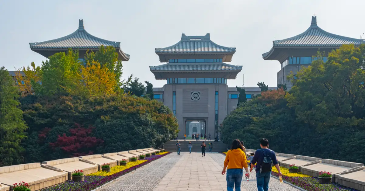 Becas con alojamiento para estudiar en China idioma y hasta especialidad: fechas y requisitos para aplicar 