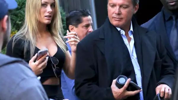 Mollie Gould y Luis Miguel