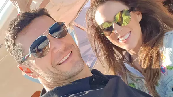 Jacky Bracamontes y su esposo, Martín Fuentes.