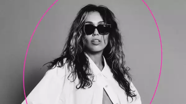 Miley Cyrus eligió estrenar "Used To Be Young" por tres importantes razones, dos de ellas tienen que ver con Liam Hemsworth.