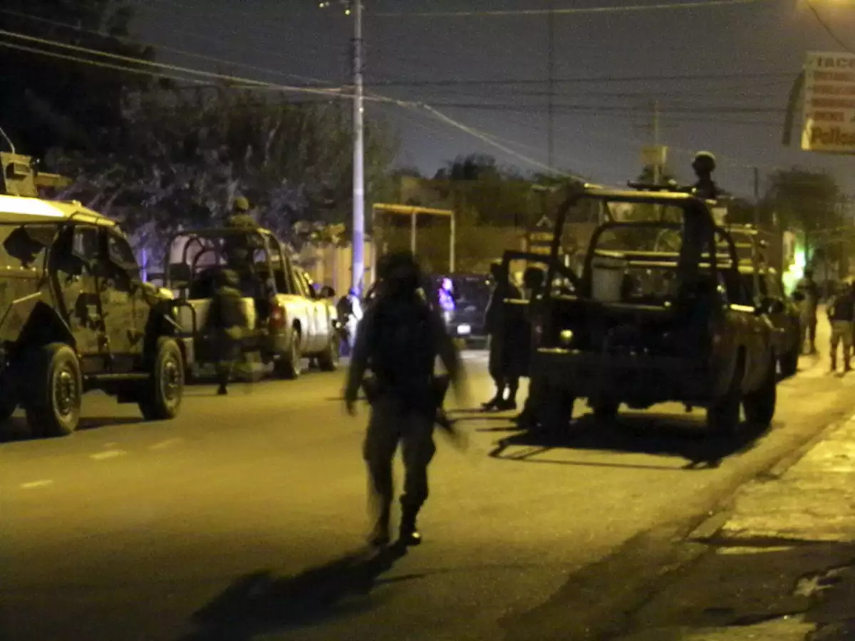 Persecucion Ejercito Nuevo Laredo 1.jpg