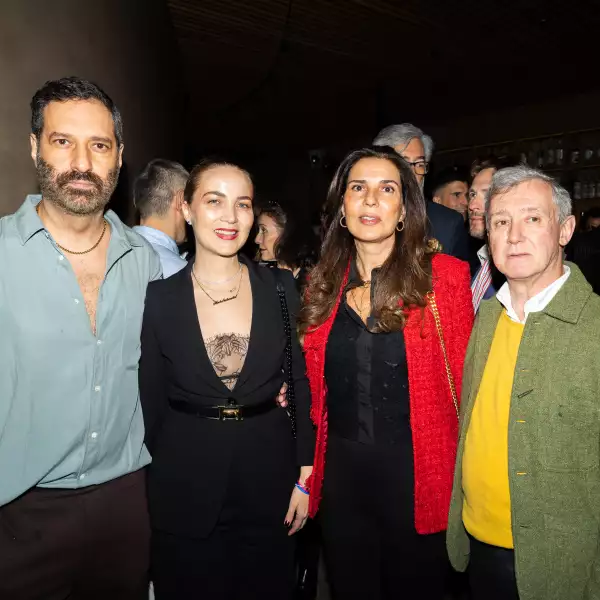 Guillermo Escaip Carla Valenzuela, Lorena Escaip, Ismael Reyes Retana .jpg