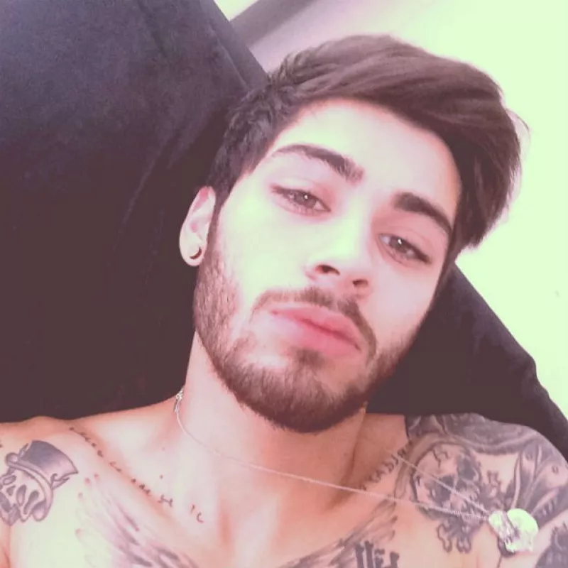 Después del anuncio de que el cantante ya no sería parte de la gira por Asia con el grupo, este miércoles la cuenta oficial de 1D en Facebook anuncia su partida definitiva.