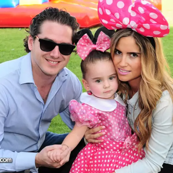 Checo y Valentina Barrera con Ana Paola Luque